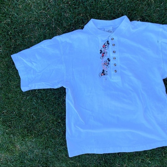LAST CHANCE Vintage Disney Store Mickey button polo medium - Picture 4 of 9